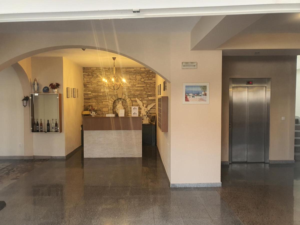 Hotel Barbaric Medjugorje Exterior photo