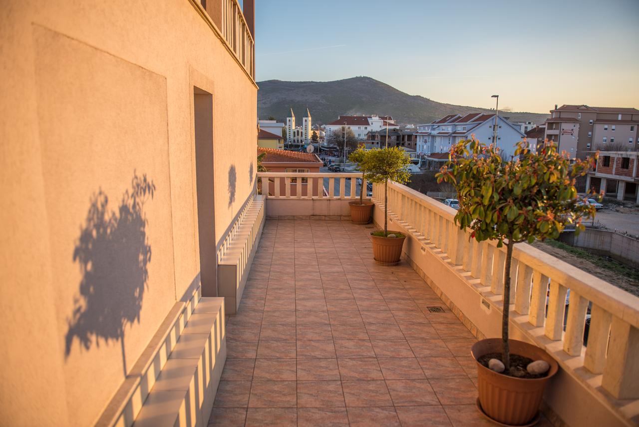 Hotel Barbaric Medjugorje Exterior photo